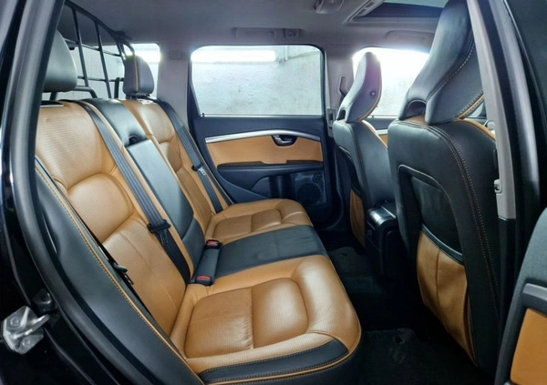 Volvo XC 70 cena 84000 przebieg: 146000, rok produkcji 2013 z Ośno Lubuskie małe 407